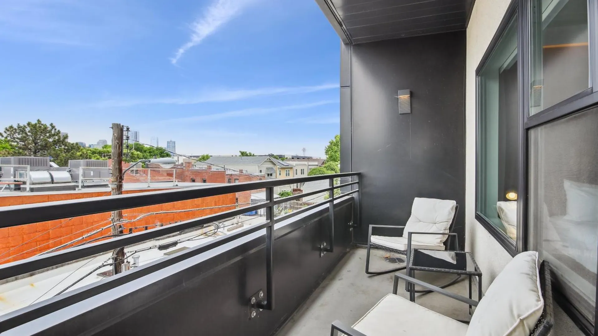 Highline Hideaway | Espadin Lohi Denver Holiday home